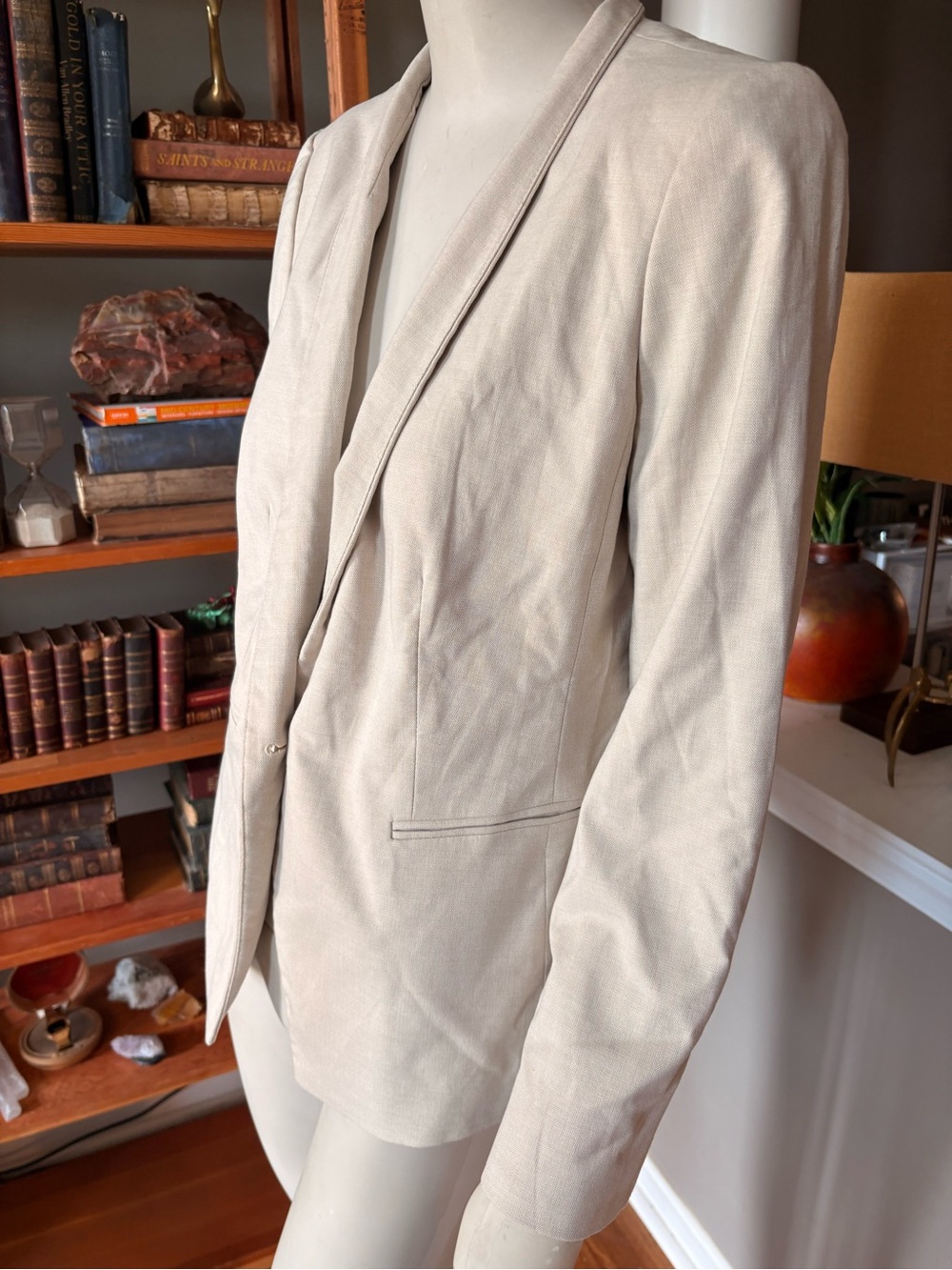 Ann Taylor Light Cream Tailored Blazer